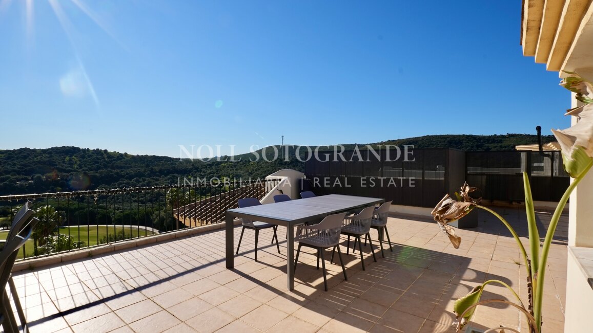Luxurious 3-Bedroom Penthouse in San Roque Club with Sea Views