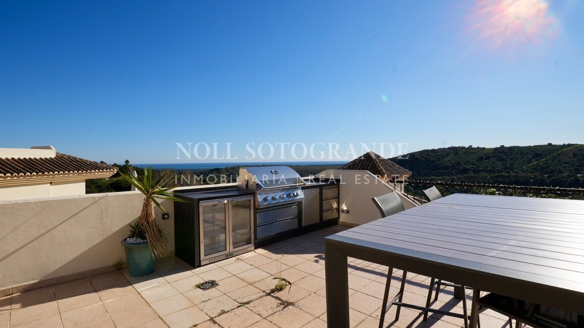 Luxurious 3-Bedroom Penthouse in San Roque Club with Sea Views