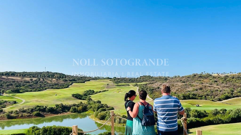 4 Schlafzimmer - Ferienwohnung zum Verkauf in Alcaidesa