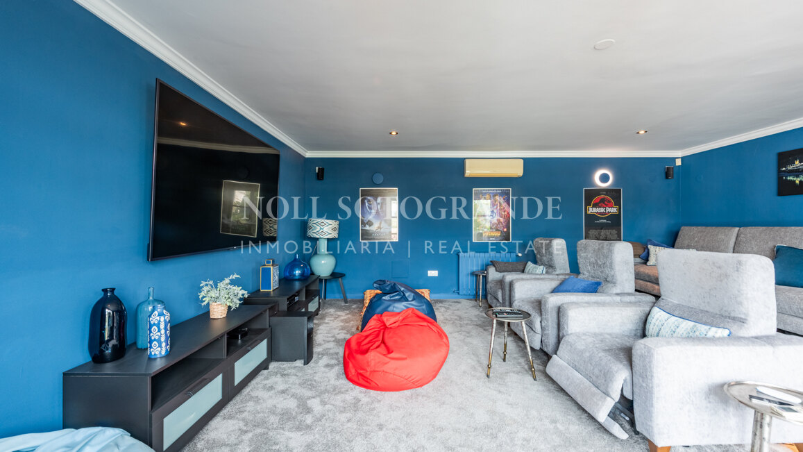 Erstklassige Golfimmobilie in erster Linie zu verkaufen in Kings & Queens, Sotogrande