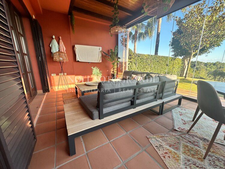 Luxuriöse 2-Schlafzimmer Reihenhaus in Cortijos de La Reserva