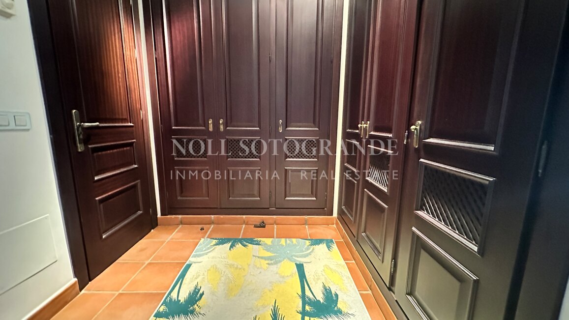 Luxuriöse 2-Schlafzimmer Reihenhaus in Cortijos de La Reserva