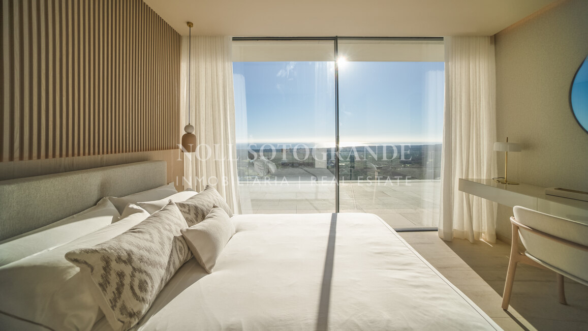 Moderne Villa mit unvergleichlichem Meerblick in Sotogrande