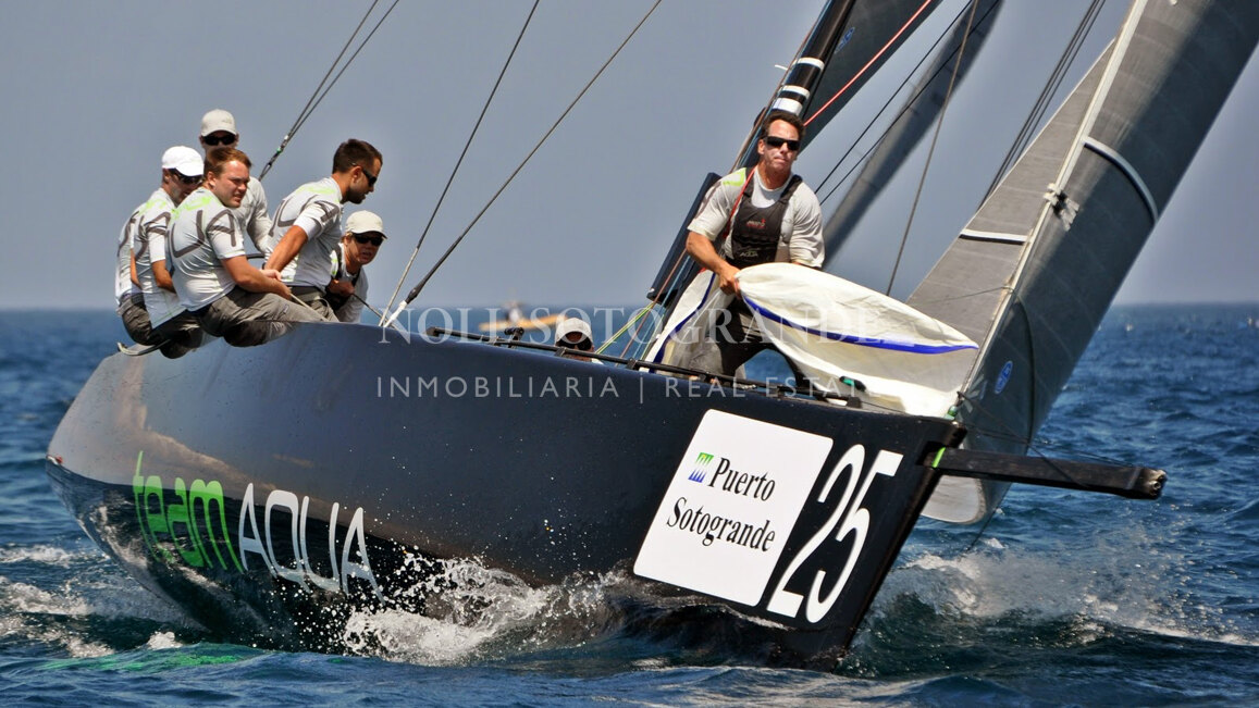 Villa Gazania - Zeitgenössische Villa zum Verkauf Sotogrande Alto