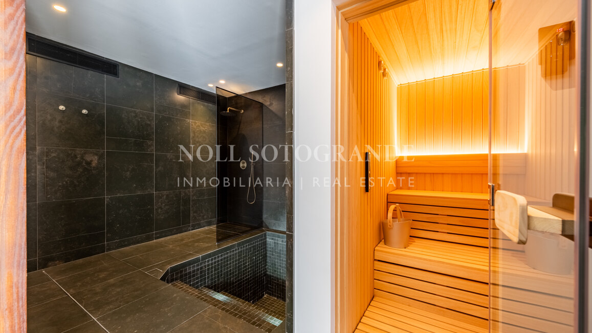 Villa Gazania - Zeitgenössische Villa zum Verkauf Sotogrande Alto