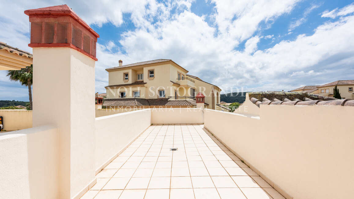 Refurbished 3-bedroom semi-detached home in San Roque Club