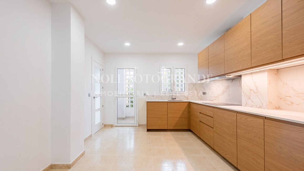 Refurbished 3-bedroom semi-detached home in San Roque Club