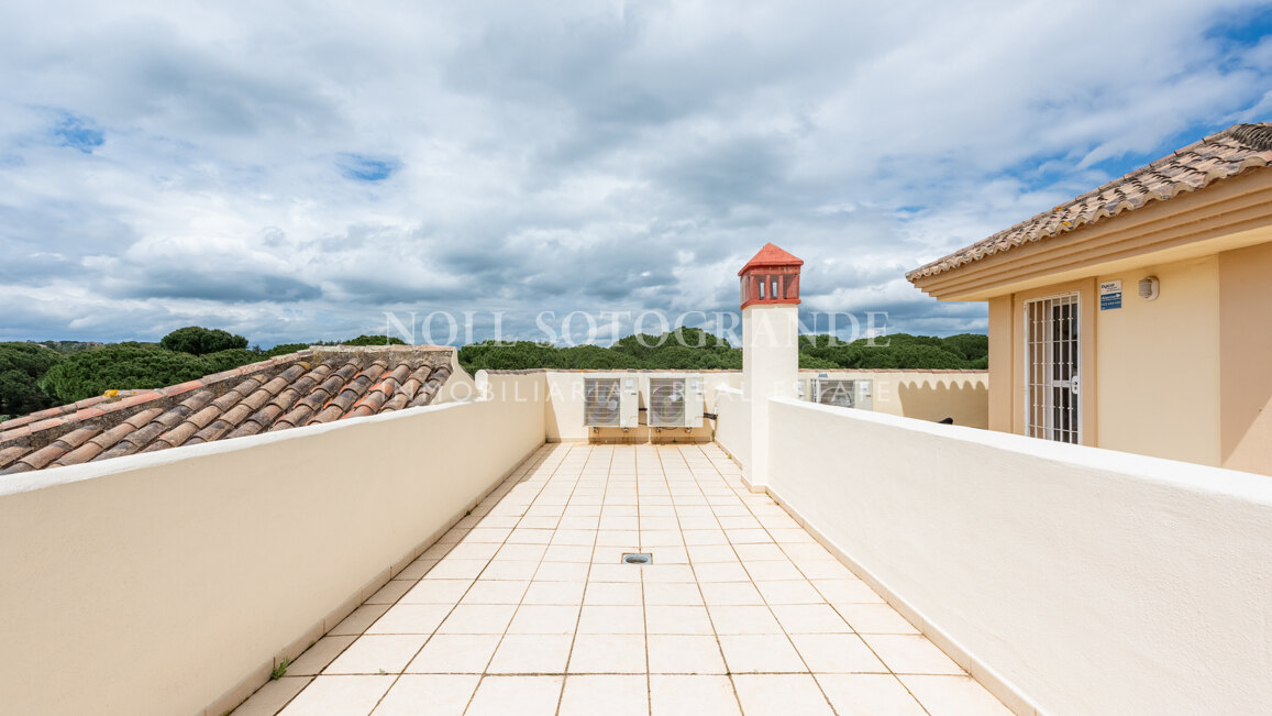 Refurbished 3-bedroom semi-detached home in San Roque Club