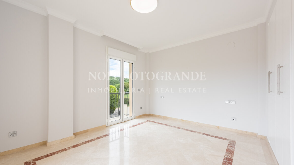 Refurbished 3-bedroom semi-detached home in San Roque Club