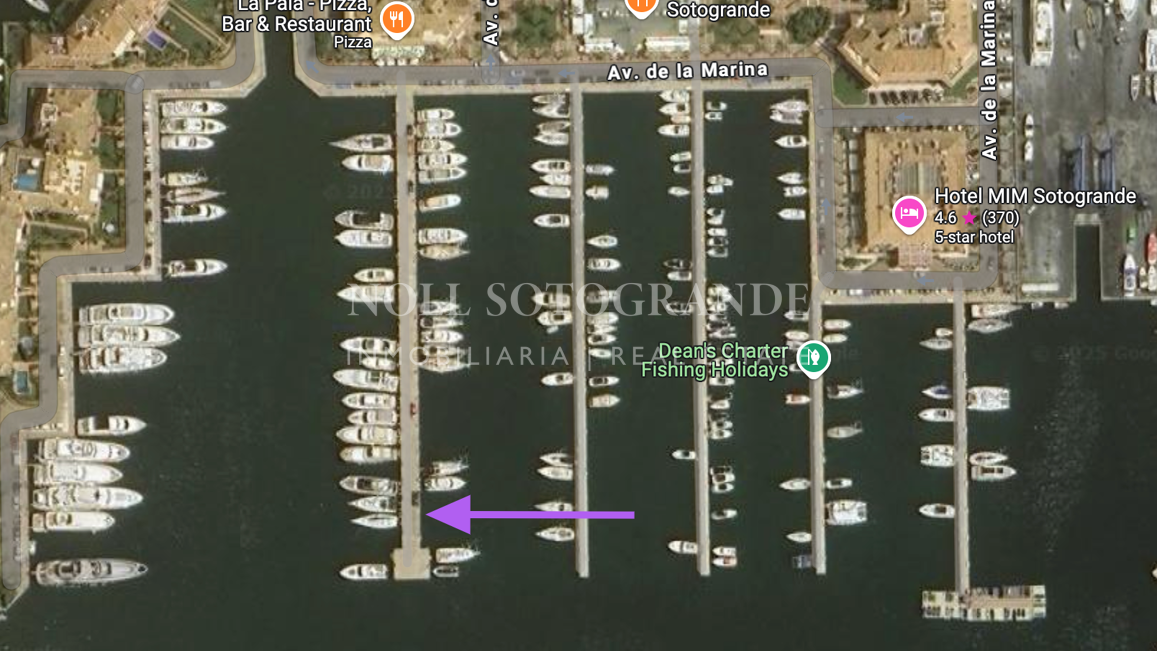 Liegeplatz zu verkaufen – 15 × 4,5 m | Pier 5, Hafen Sotogrande