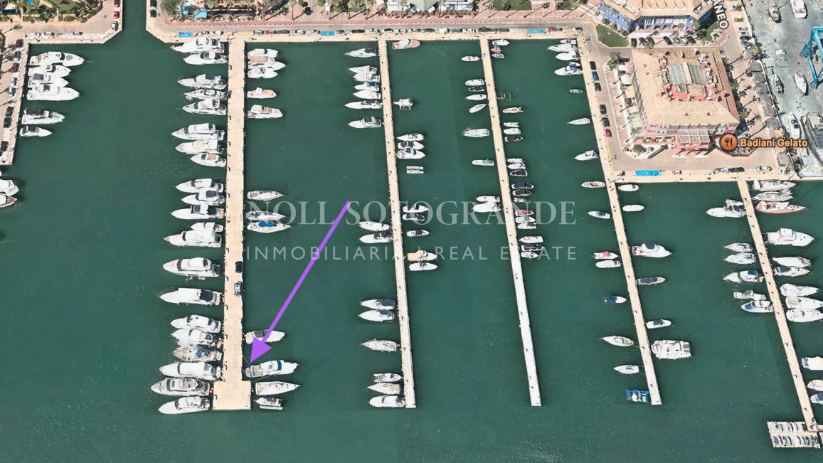 Liegeplatz zu verkaufen – 15 × 4,5 m | Pier 5, Hafen Sotogrande