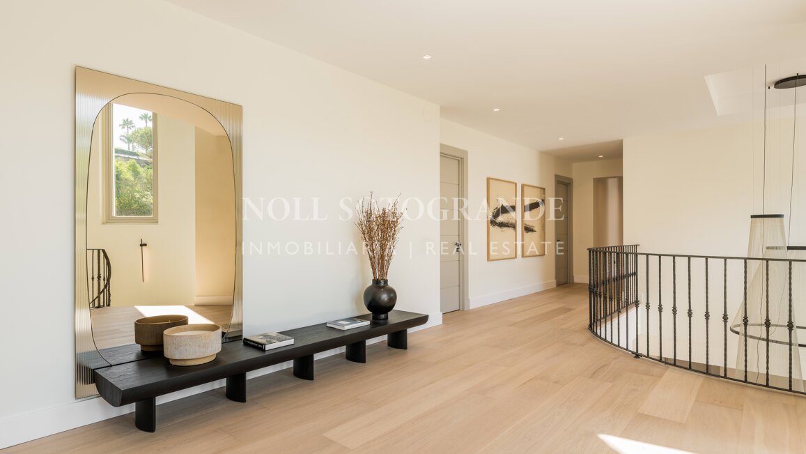 Villa Garden Pea Blossom - Atemberaubende traditionelle Villa in erster Golflinie und Panoramablick in Sotogrande