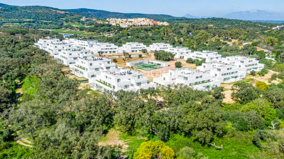 Spacious 3-Bedroom Penthouse for Sale in La Reserva