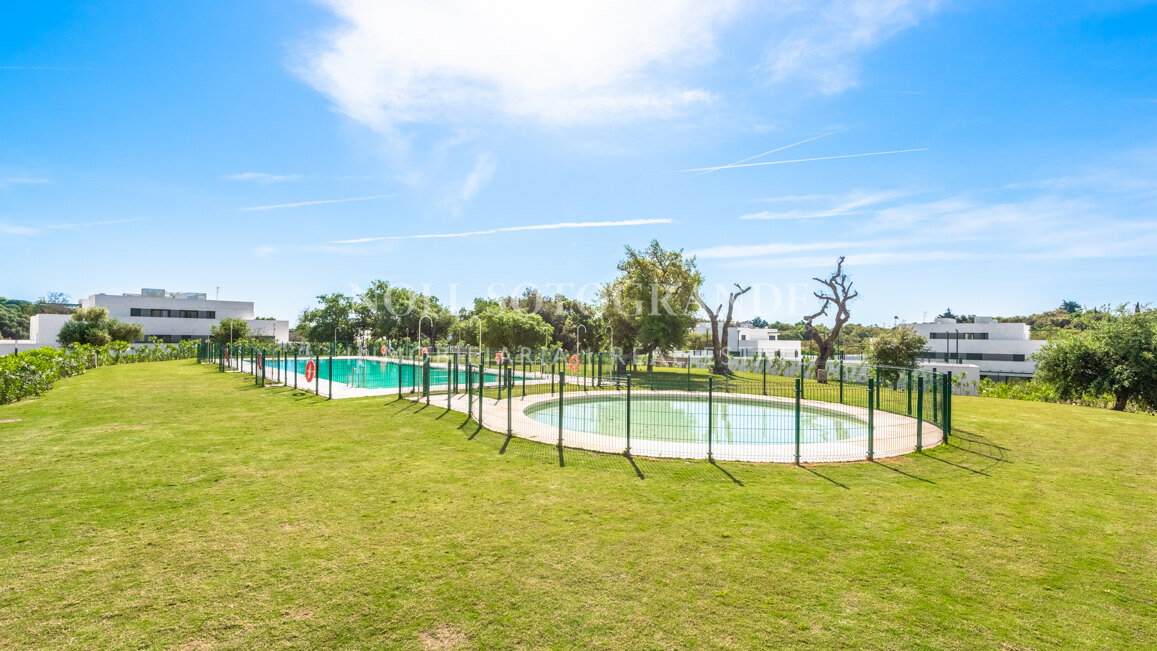 Spacious 3-Bedroom Penthouse for Sale in La Reserva