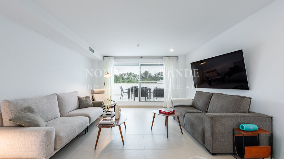 Spacious 3-Bedroom Penthouse for Sale in La Reserva