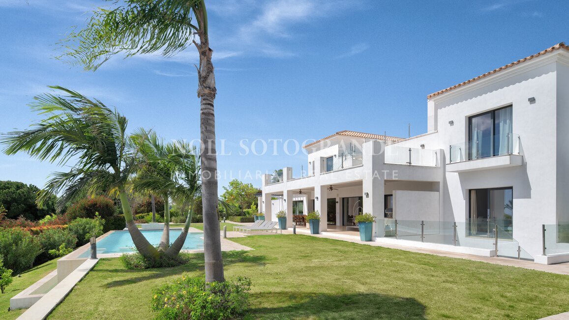 Luxusvilla zur Vermietung in La Reserva, Sotogrande