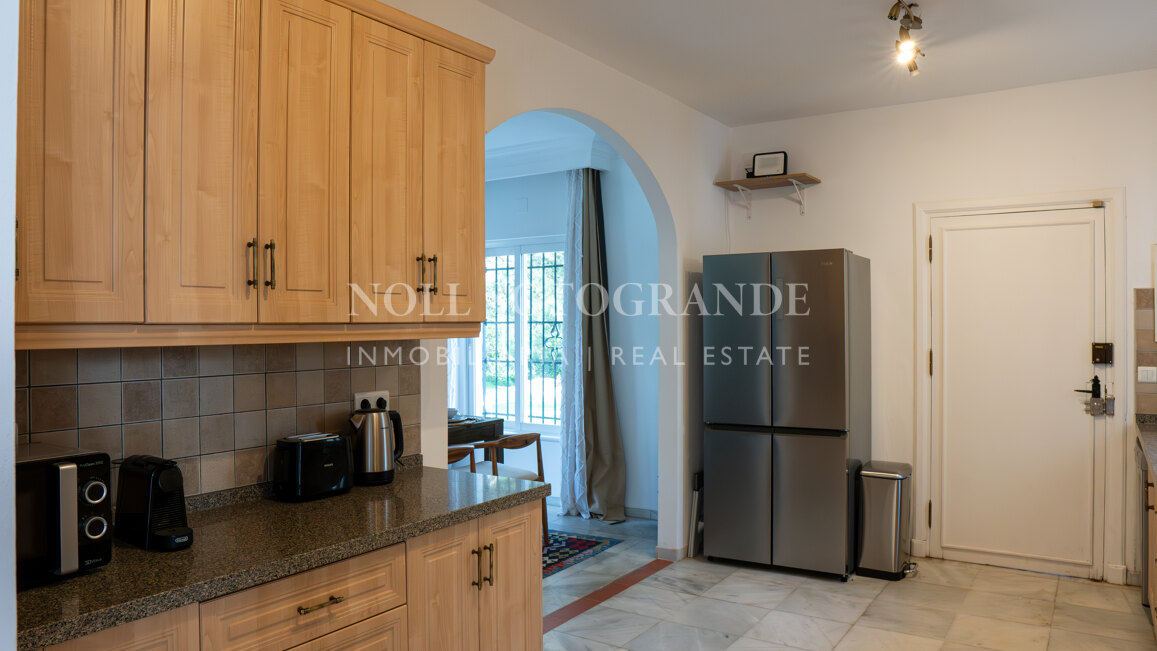 La Pinta Golf Villa – Elegante Villa mit 4 Schlafzimmern, privatem Pool und Golfbereich in Sotogrande Alto