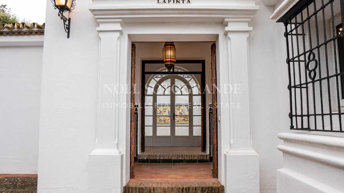 La Pinta Golf Villa – Elegante Villa mit 4 Schlafzimmern, privatem Pool und Golfbereich in Sotogrande Alto