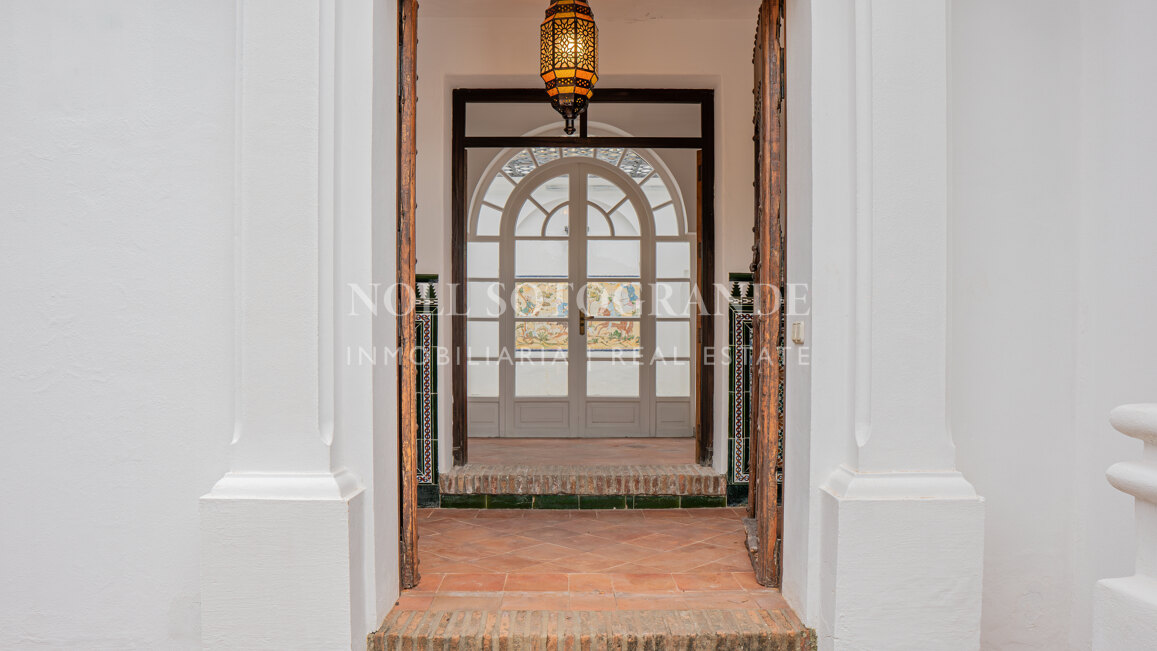 La Pinta Golf Villa – Elegante Villa mit 4 Schlafzimmern, privatem Pool und Golfbereich in Sotogrande Alto