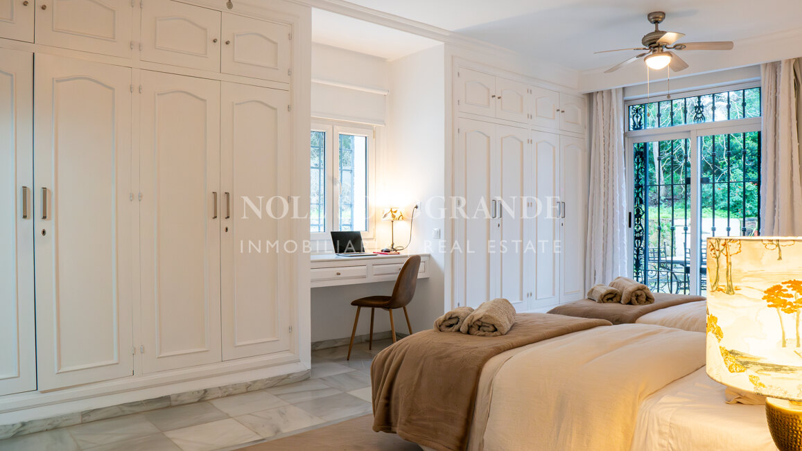 La Pinta Golf Villa – Elegante Villa mit 4 Schlafzimmern, privatem Pool und Golfbereich in Sotogrande Alto