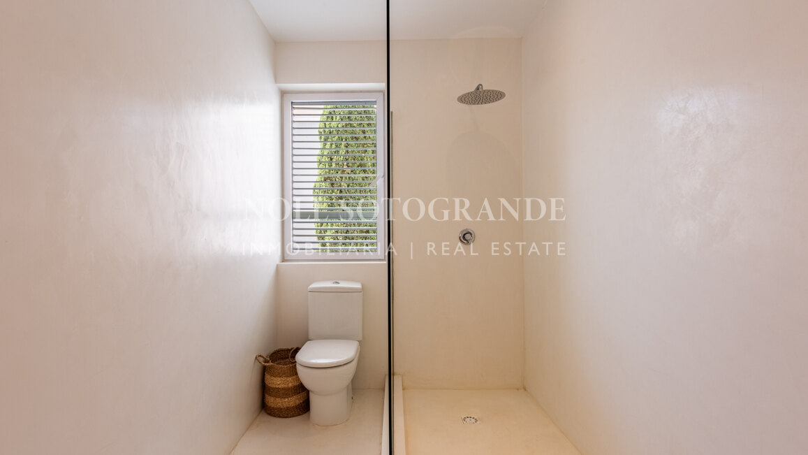 Beeindruckendes 5‑Schlafzimmer-Doppelhaus in Polo Gardens, Sotogrande Costa