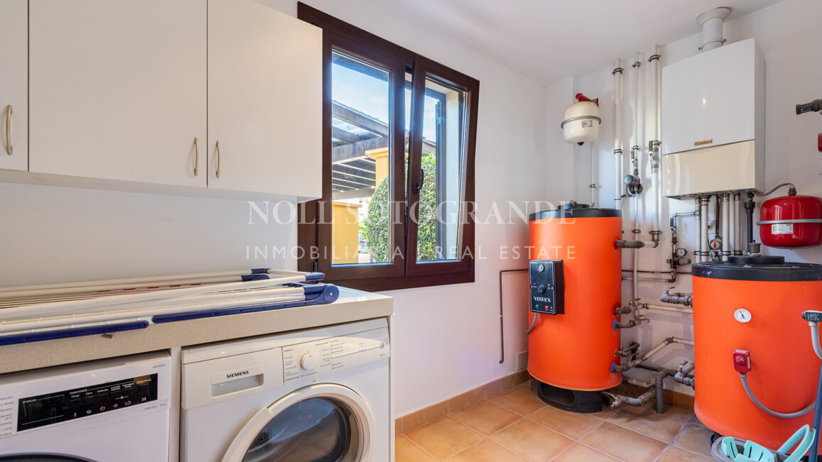 Elegantes Reihenhaus mit zwei Schlafzimmern in Cortijos de La Reserva