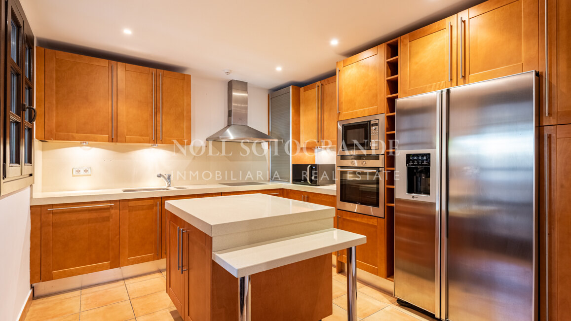 Elegantes Reihenhaus mit zwei Schlafzimmern in Cortijos de La Reserva