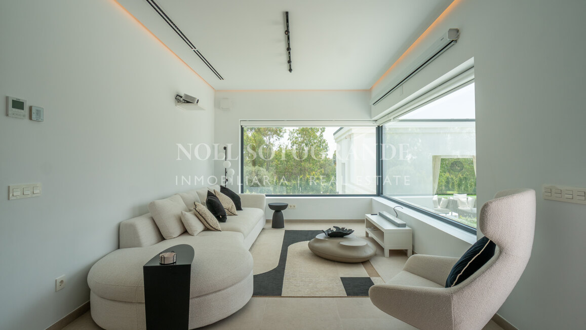 Villa Helio – Zeitgenössische Eleganz in La Reserva de Sotogrande
