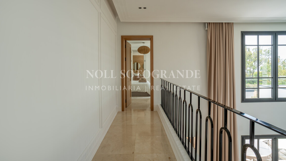 Villa Helio – Zeitgenössische Eleganz in La Reserva de Sotogrande