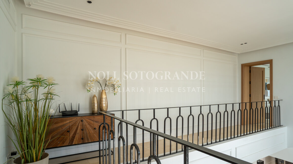 Villa Helio – Zeitgenössische Eleganz in La Reserva de Sotogrande