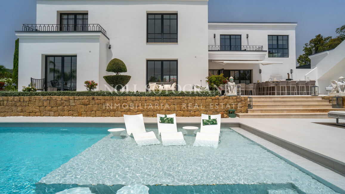 Villa Helio – Zeitgenössische Eleganz in La Reserva de Sotogrande