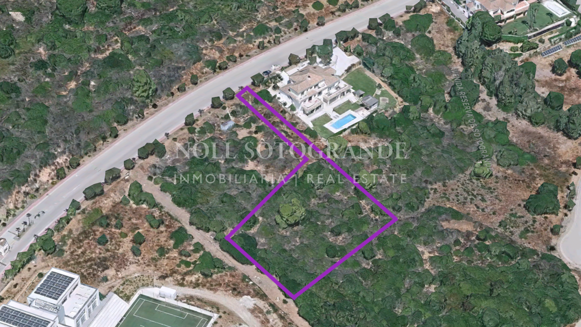 Grundstück zum Verkauf in La Reserva, Sotogrande