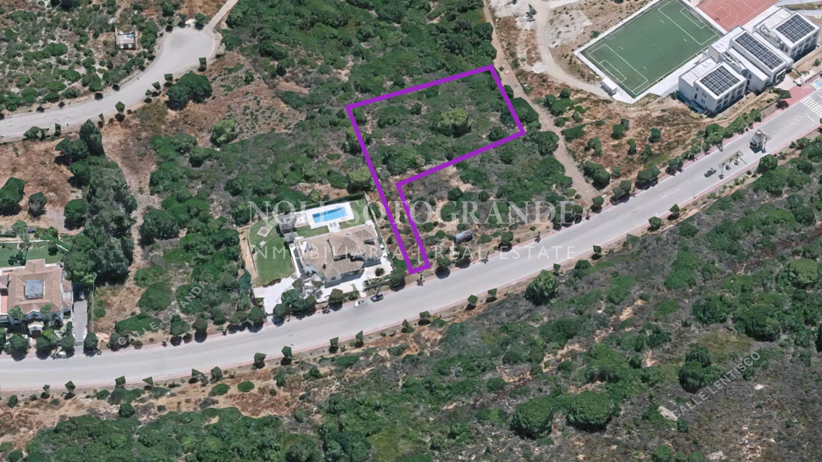 Grundstück zum Verkauf in La Reserva, Sotogrande