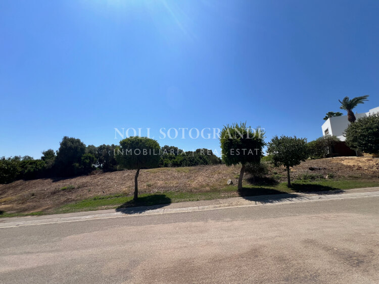 Fantastisches Grundstück erste Golflinie zum Verkauf