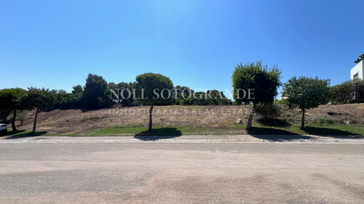 Fantastisches Grundstück erste Golflinie zum Verkauf