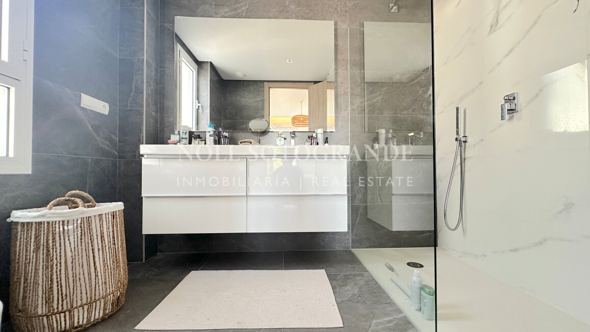 3-Zimmer-Wohnung im Erdgeschoss zur Vermietung im San Roque Club