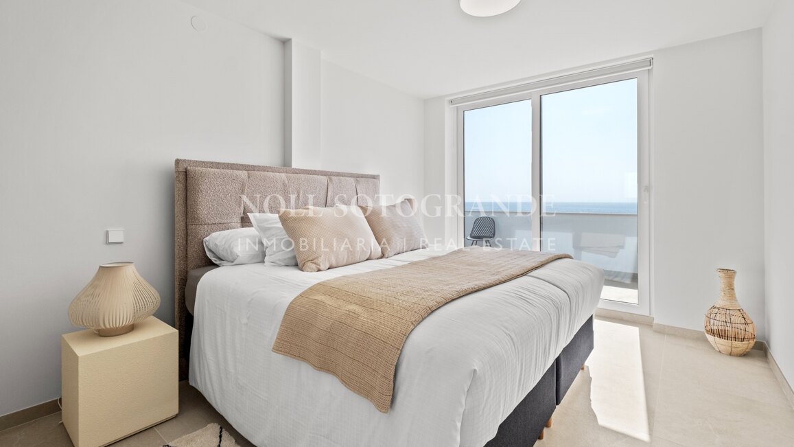 Spektakuläre Strandvilla zur Miete in Torreguadiaro, nahe Sotogrande