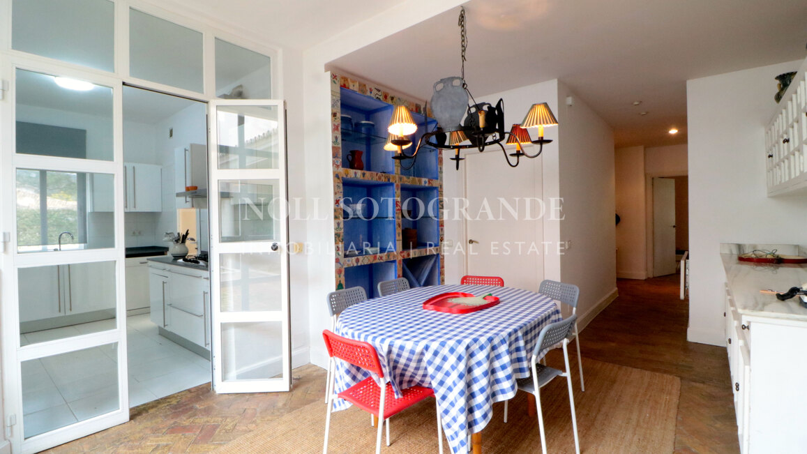 Spacious 5-Bed Villa for Sale in Altos de Valderrama, Sotogrande