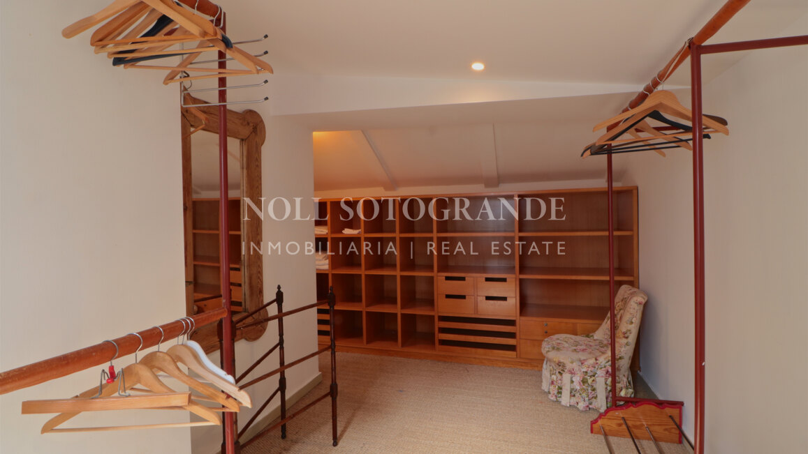 Spacious 5-Bed Villa for Sale in Altos de Valderrama, Sotogrande