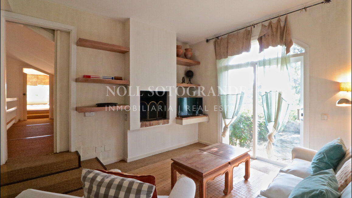 Spacious 5-Bed Villa for Sale in Altos de Valderrama, Sotogrande