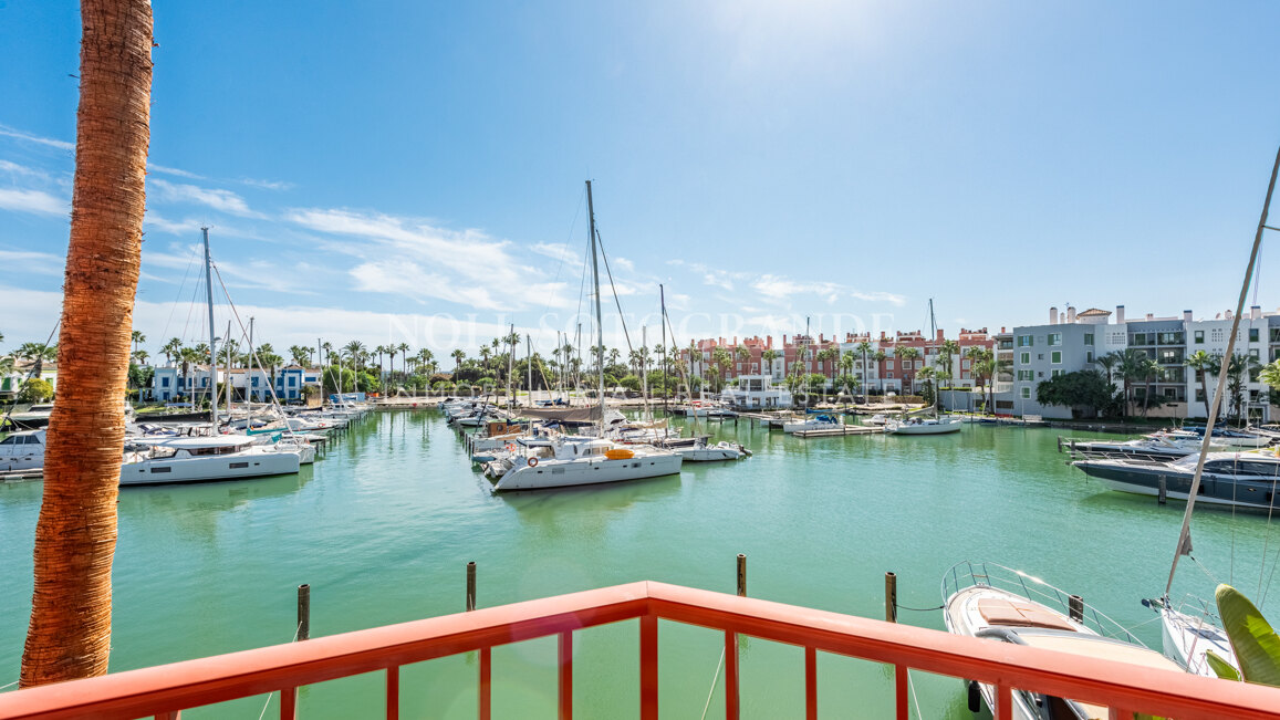 Isla Tortuga – Elegante Wohnung am Yachthafen zur Langzeitvermietung – Sotogrande