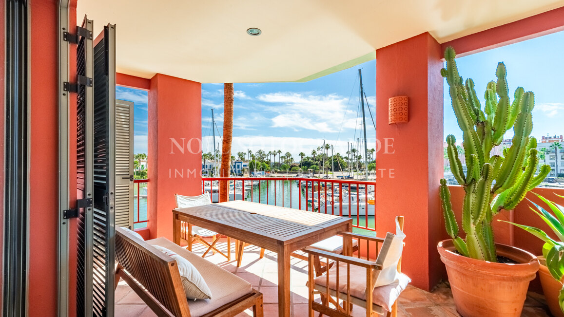 Isla Tortuga – Elegante Wohnung am Yachthafen zur Langzeitvermietung – Sotogrande