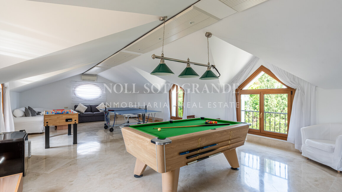 Villa Girasoles - Makellose Villa mit Meer-und Golfblick Sotogrande Alto