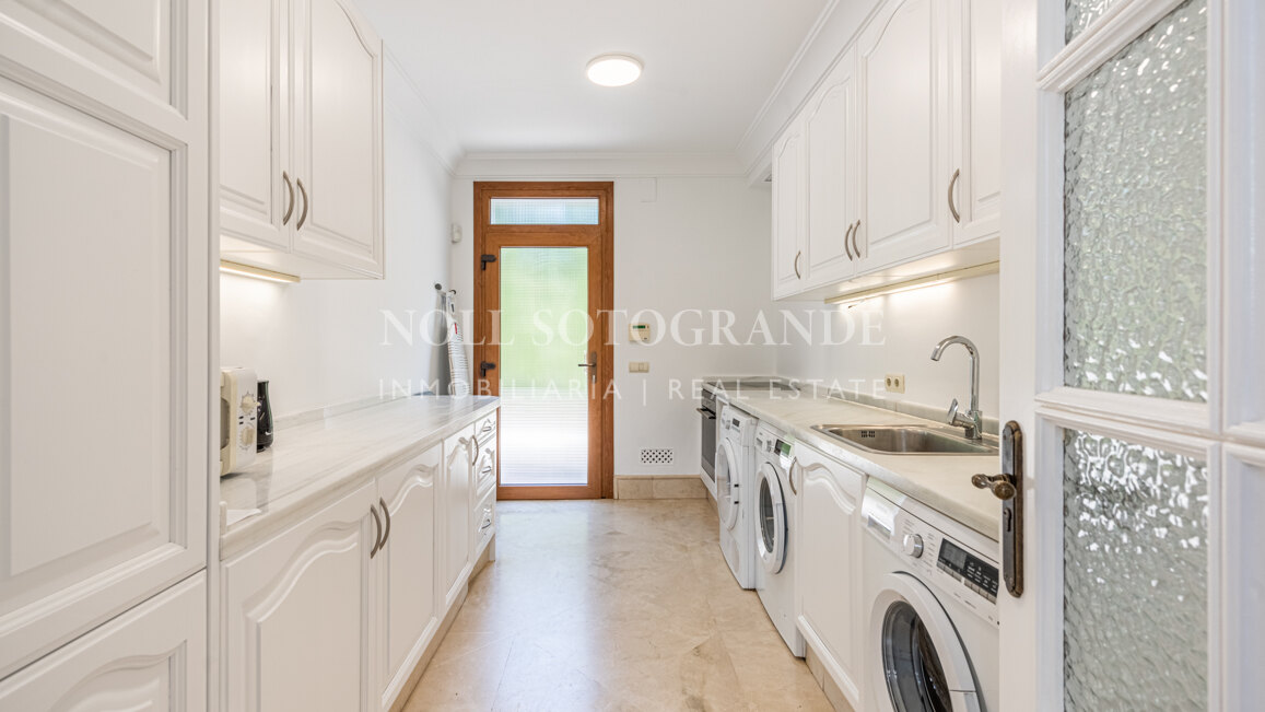 Villa Girasoles - Makellose Villa mit Meer-und Golfblick Sotogrande Alto