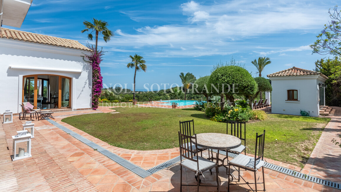 Villa Girasoles - Makellose Villa mit Meer-und Golfblick Sotogrande Alto