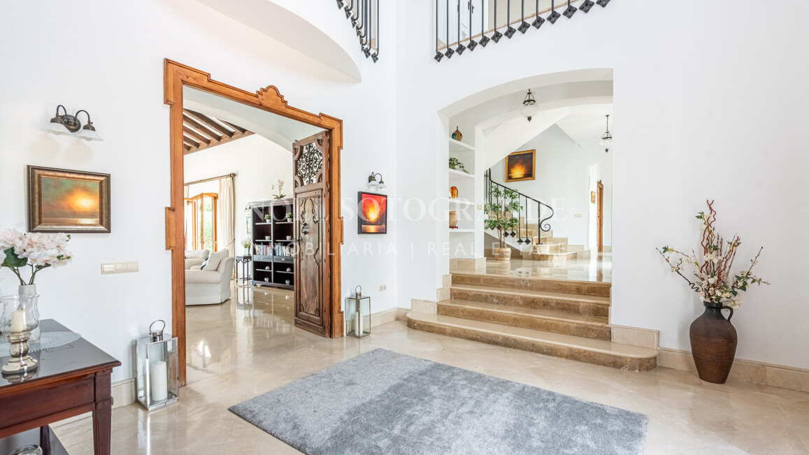 Villa Girasoles - Makellose Villa mit Meer-und Golfblick Sotogrande Alto