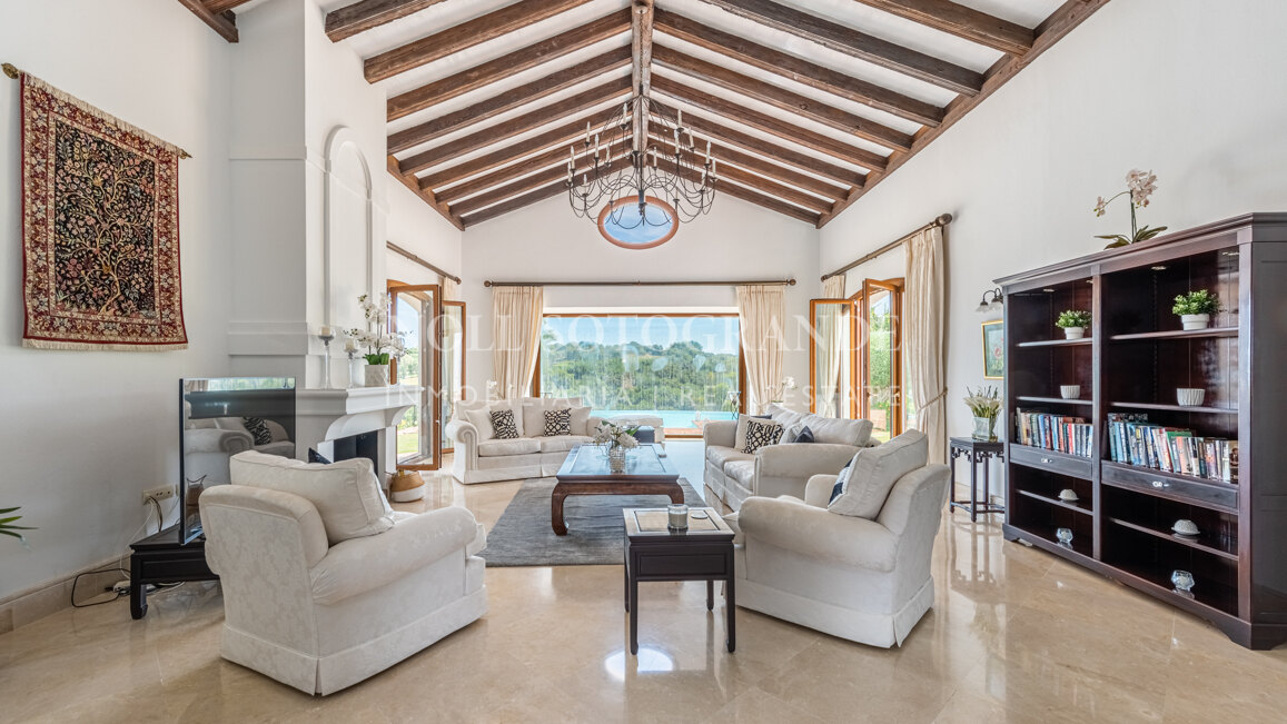 Villa Girasoles - Makellose Villa mit Meer-und Golfblick Sotogrande Alto