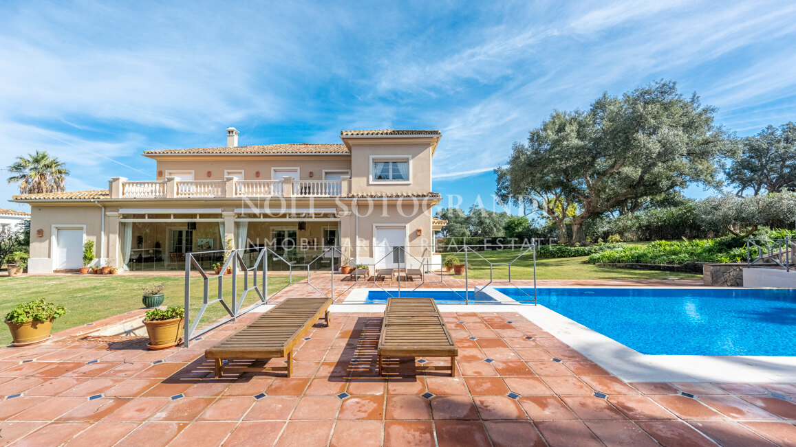 San Roque Club Golf Villa erste Linie Golf, Nähe Sotogrande.