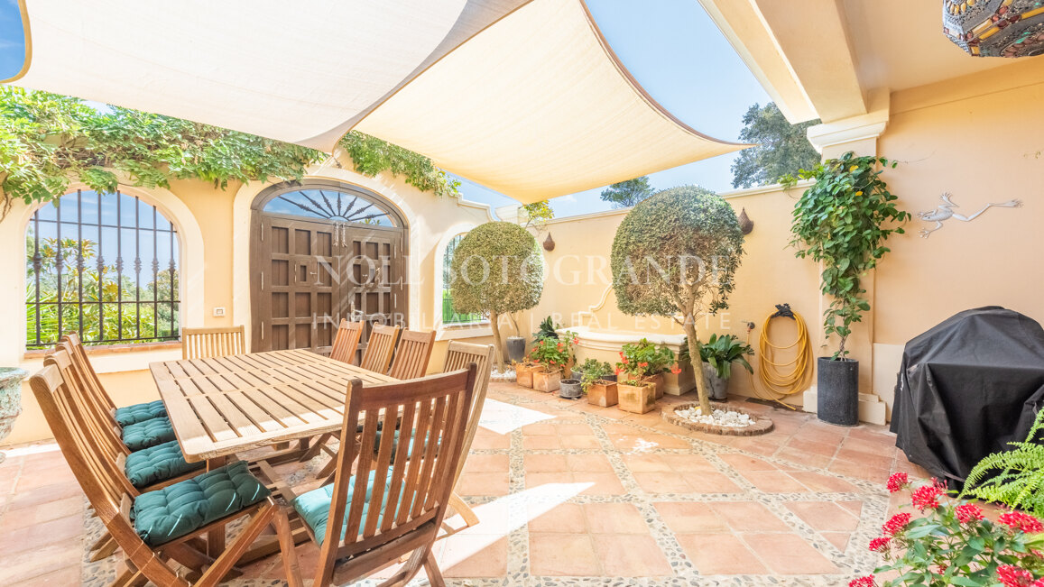 San Roque Club Golf Villa erste Linie Golf, Nähe Sotogrande.