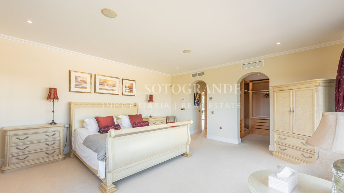 San Roque Club Golf Villa erste Linie Golf, Nähe Sotogrande.